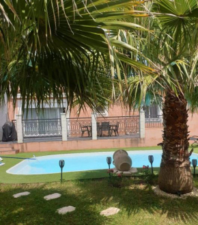 Villa provençale climatisée avec piscine privée